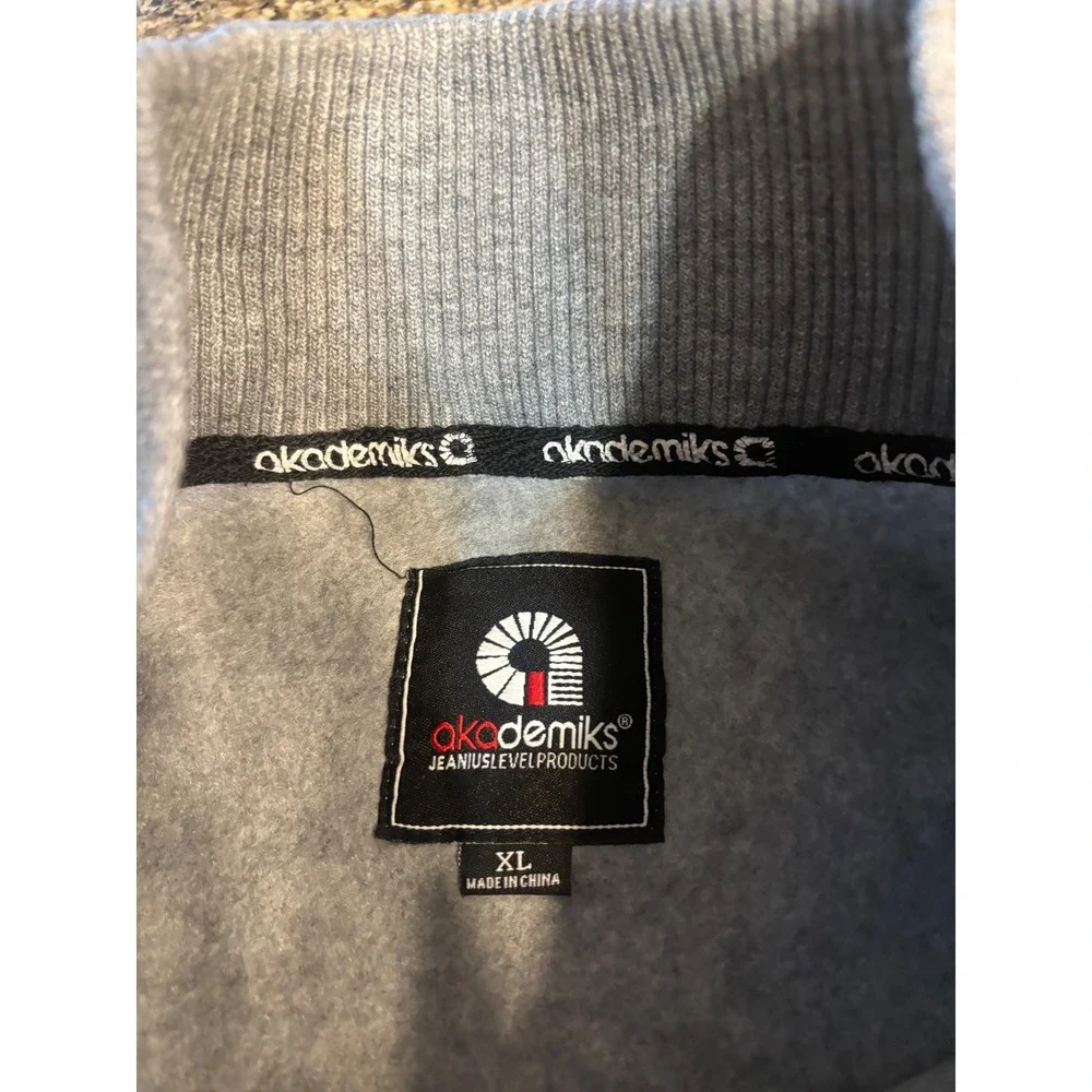 Akademiks Mens Varsity Style Jacket Grey Black Snap Front Fleece XL